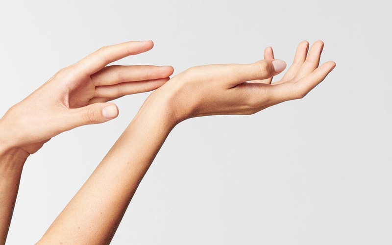 اهمیت مراقبت از پوست دست